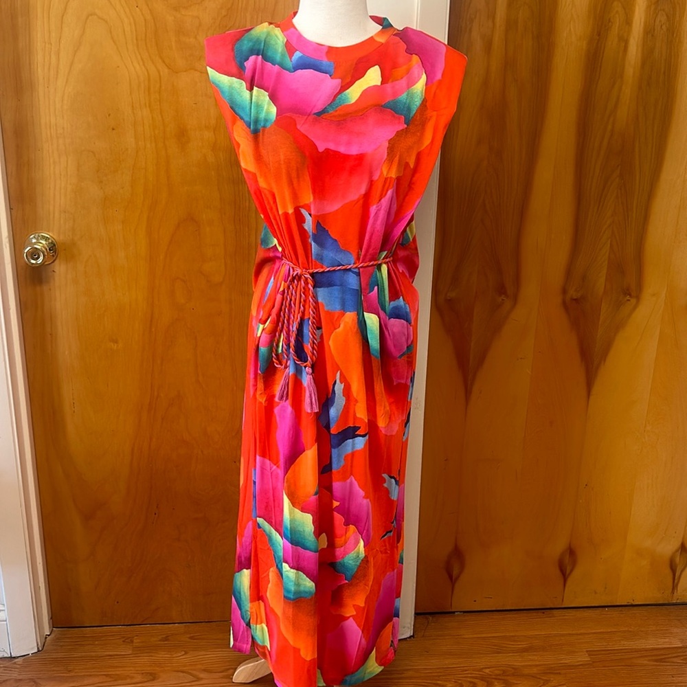 NWT! Farm Rio ombré Chita t-shirt dress size SMALL